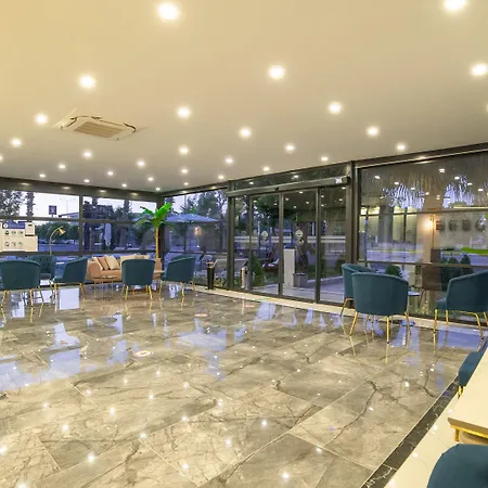 Hotel Leaf Port Antália