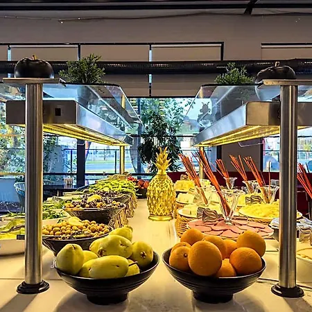 Leaf Port 3* أنطاليا