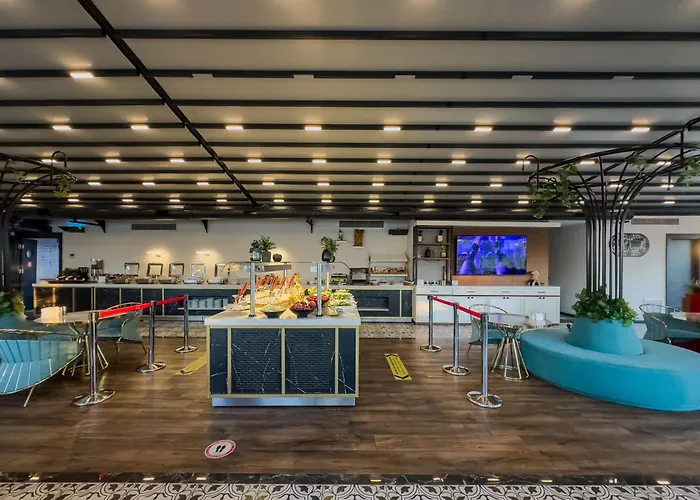 Hotell Leaf Port 3*
