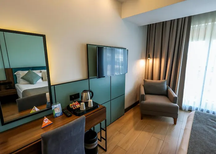Leaf Port Hotell Antalya