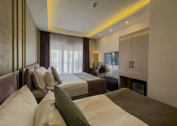 Hotell Leaf Port 3*
