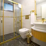 فندق Leaf Port أنطاليا