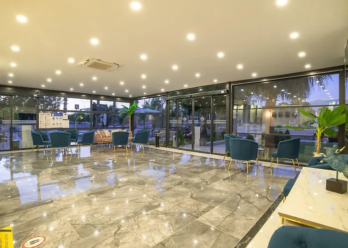 Hotel Leaf Port Antalya